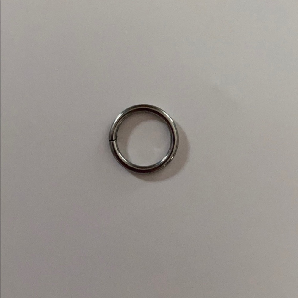 16 gauge 5/16” titanium hinged ring